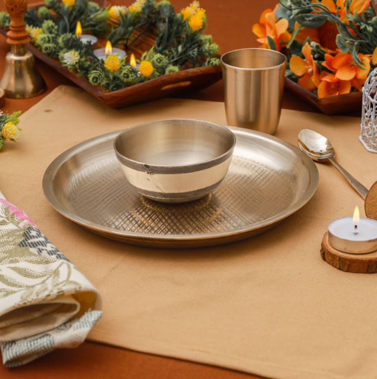 Manohar Bronze/Kansa Kids Side Edge Plate Set (7 Inch)