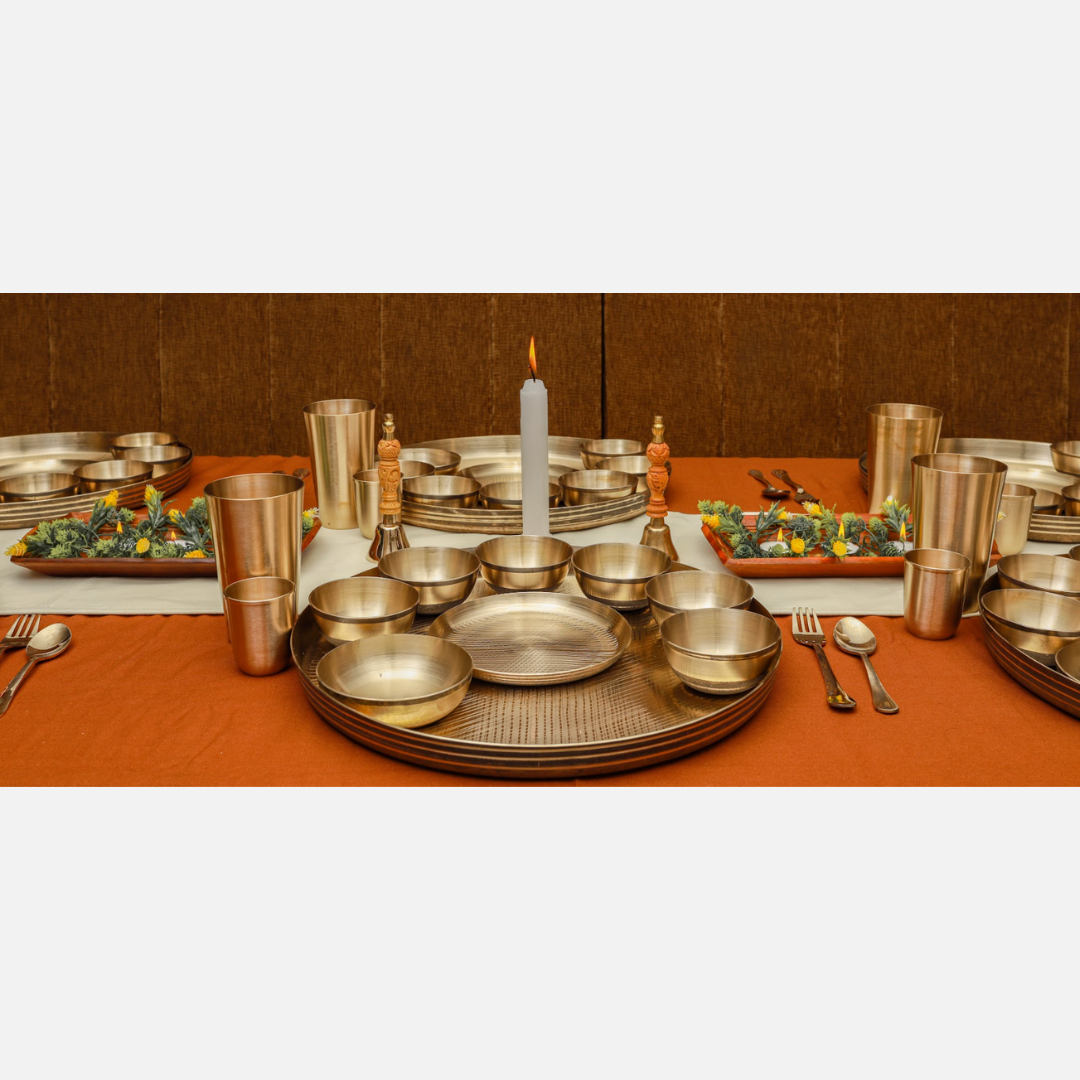 Manohar Kansa Rajwadi Dinner Set (16 Inch)