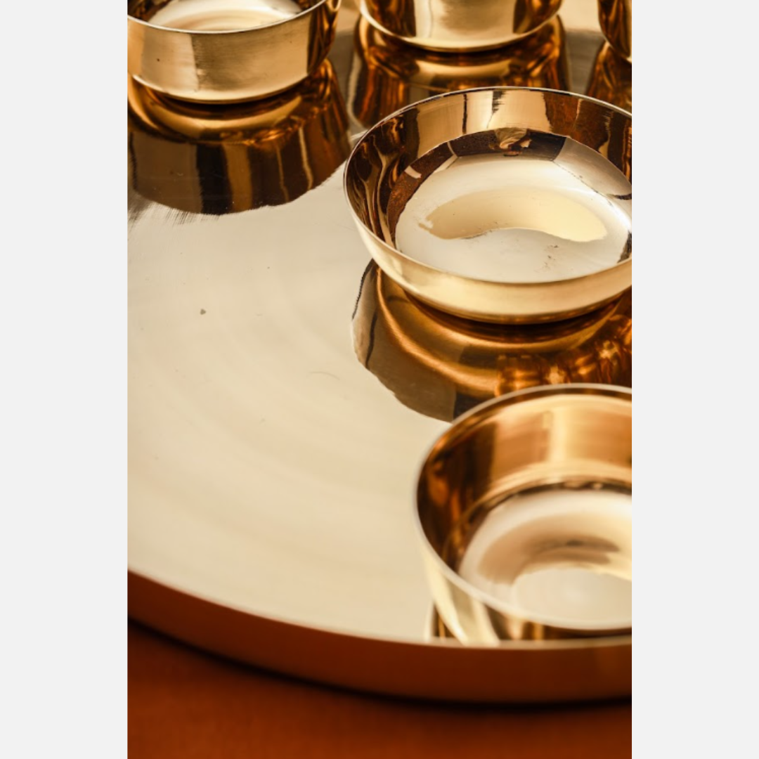 Royal Gold Kansa Maharaja Thali Set Online (16 Inch)